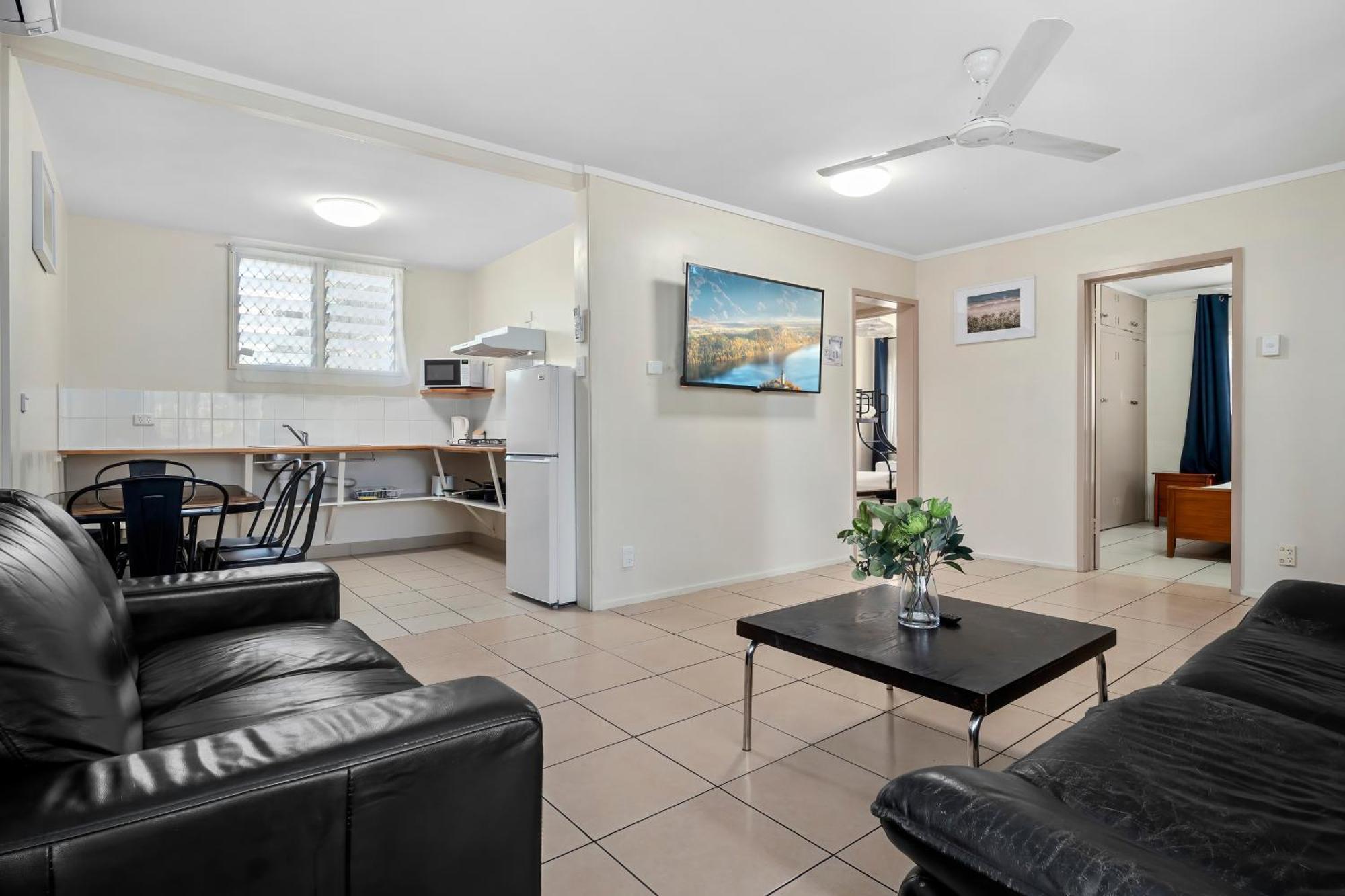 2 bedroom apartment,1452252520:JPEG
