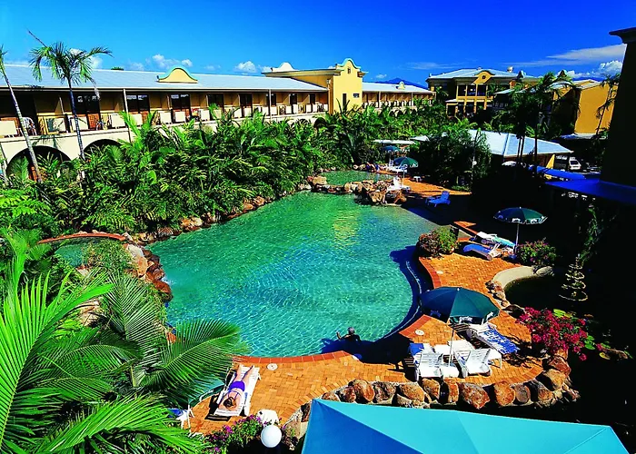 Palm Royale CairnsAirport Hotel